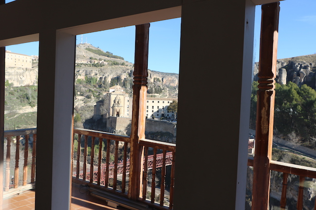 Las Casas Colgadas De Cuenca El Emblema De La Ciudad Hostal Cortes